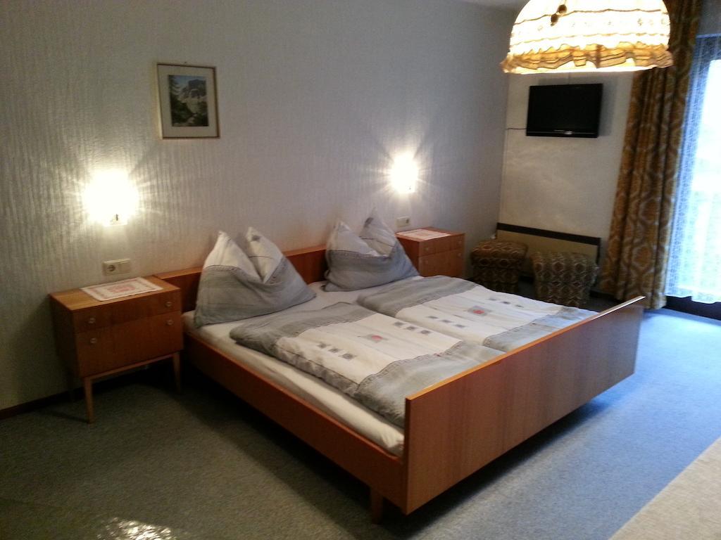 Haus Chorinskyklause Apartment Bad Goisern Room photo